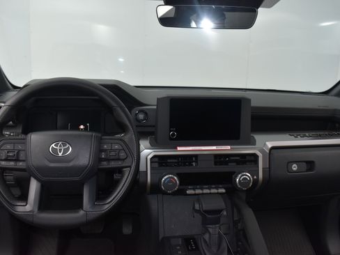 Used 2024 Toyota Tacoma SR5 image 15