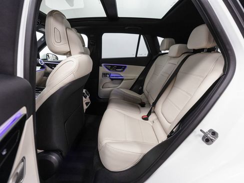 Used 2026 Mercedes-Benz GLC 350e 4MATIC image 28