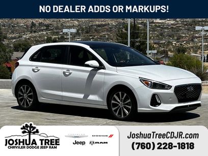 Used 2020 Hyundai Elantra GT w/ Style Package 02