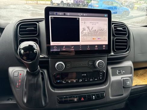 New 2026 RAM ProMaster 2500 w/ Premium Convenience Group FWD image 24