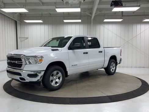 Used 2023 RAM 1500 Big Horn AWD/4WD image 4