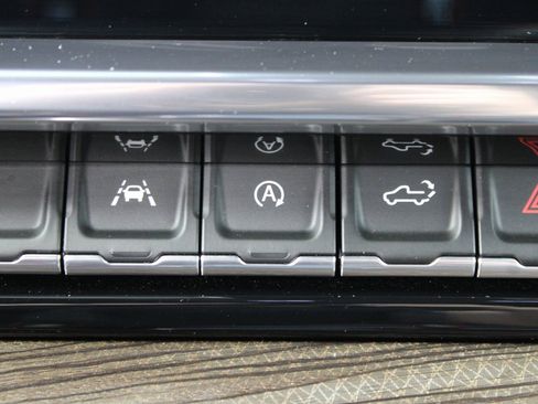 Used 2024 Chevrolet Silverado 1500 LT Trail Boss image 53