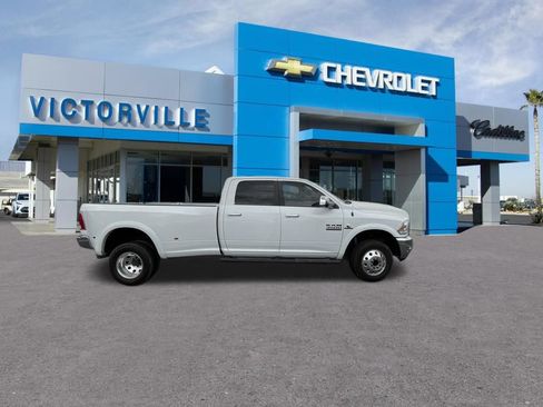 Used 2017 RAM 3500 Laramie AWD/4WD image 4