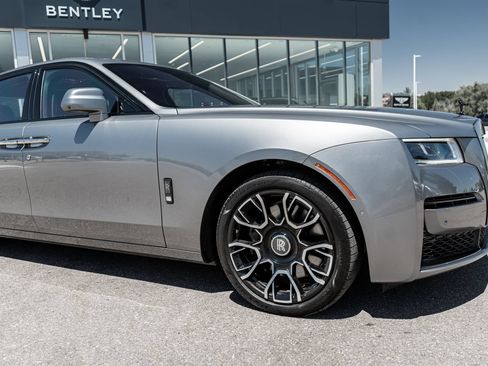 Used 2023 Rolls-Royce Ghost Black Badge AWD/4WD image 19