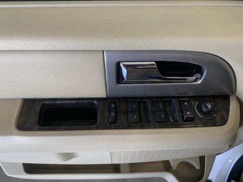 Used 2016 Ford Expedition EL Limited AWD/4WD image 33