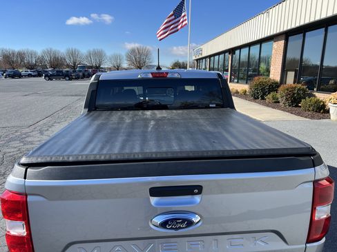 Used 2024 Ford Maverick Lariat image 9