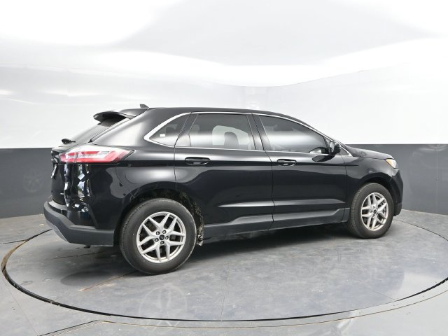 Used 2024 Ford Edge SEL AWD/4WD image 2