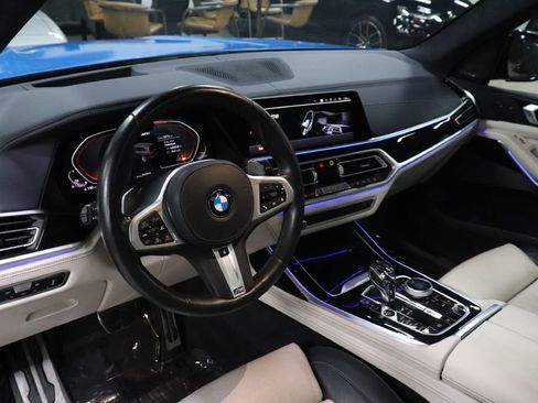 Used 2020 BMW X7 M50i w/ Dynamic Handling Package image 12