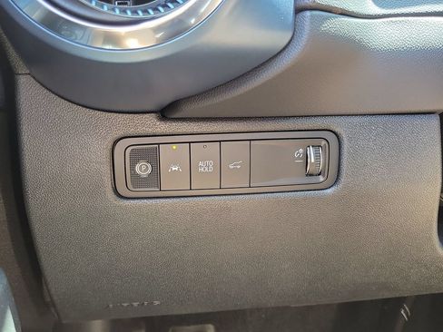 Used 2026 Chevrolet Equinox EV LT FWD image 17