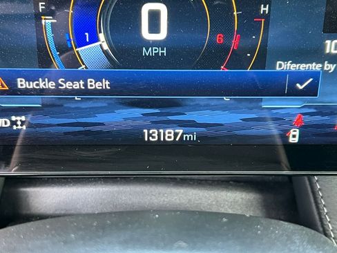 Used 2025 Chevrolet Equinox LT AWD/4WD image 37