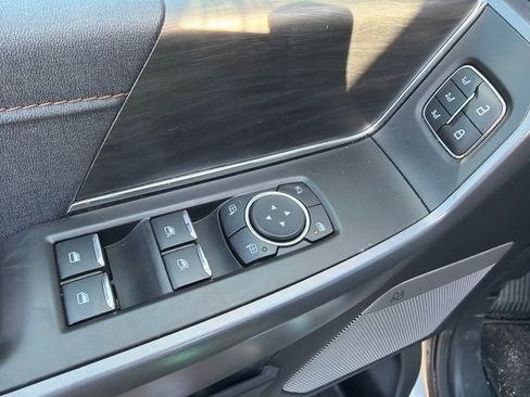 Used 2025 Ford F150 Lariat w/ Equipment Group 502A High AWD/4WD image 13