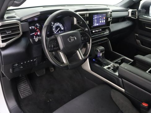 Used 2025 Toyota Tundra SR5 AWD/4WD image 13