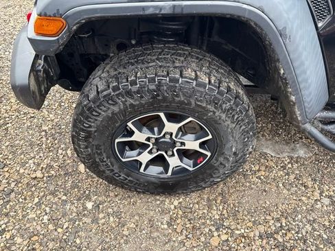 Used 2019 Jeep Wrangler Rubicon w/ Safetytec Group image 7