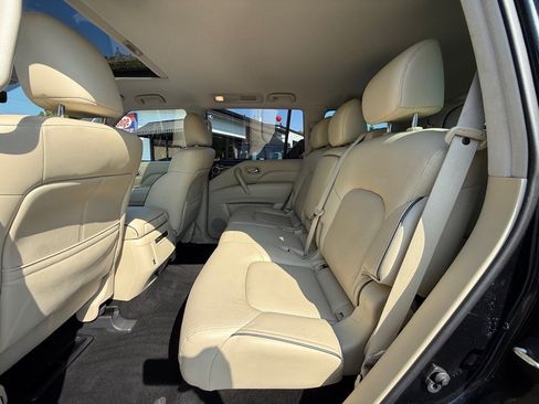Used 2023 INFINITI QX80 Luxe w/ Cargo Package image 21