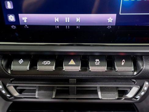 Certified 2024 Porsche 911 Carrera image 18