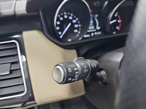 Used 2016 Land Rover Range Rover Sport HSE AWD/4WD image 28
