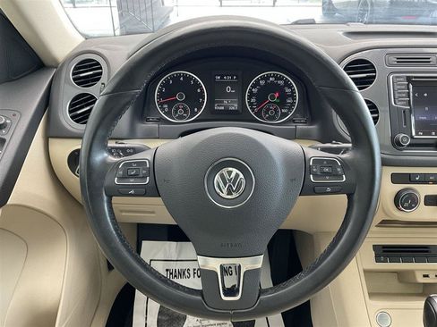 Used 2017 Volkswagen Tiguan Wolfsburg Edition AWD/4WD image 20