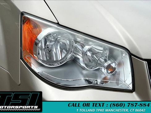 Used 2012 Dodge Grand Caravan SE image 30