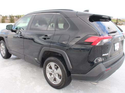 Certified 2025 Toyota RAV4 XLE image 5