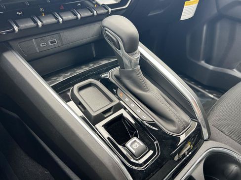 New 2026 GMC Canyon Elevation RWD image 21