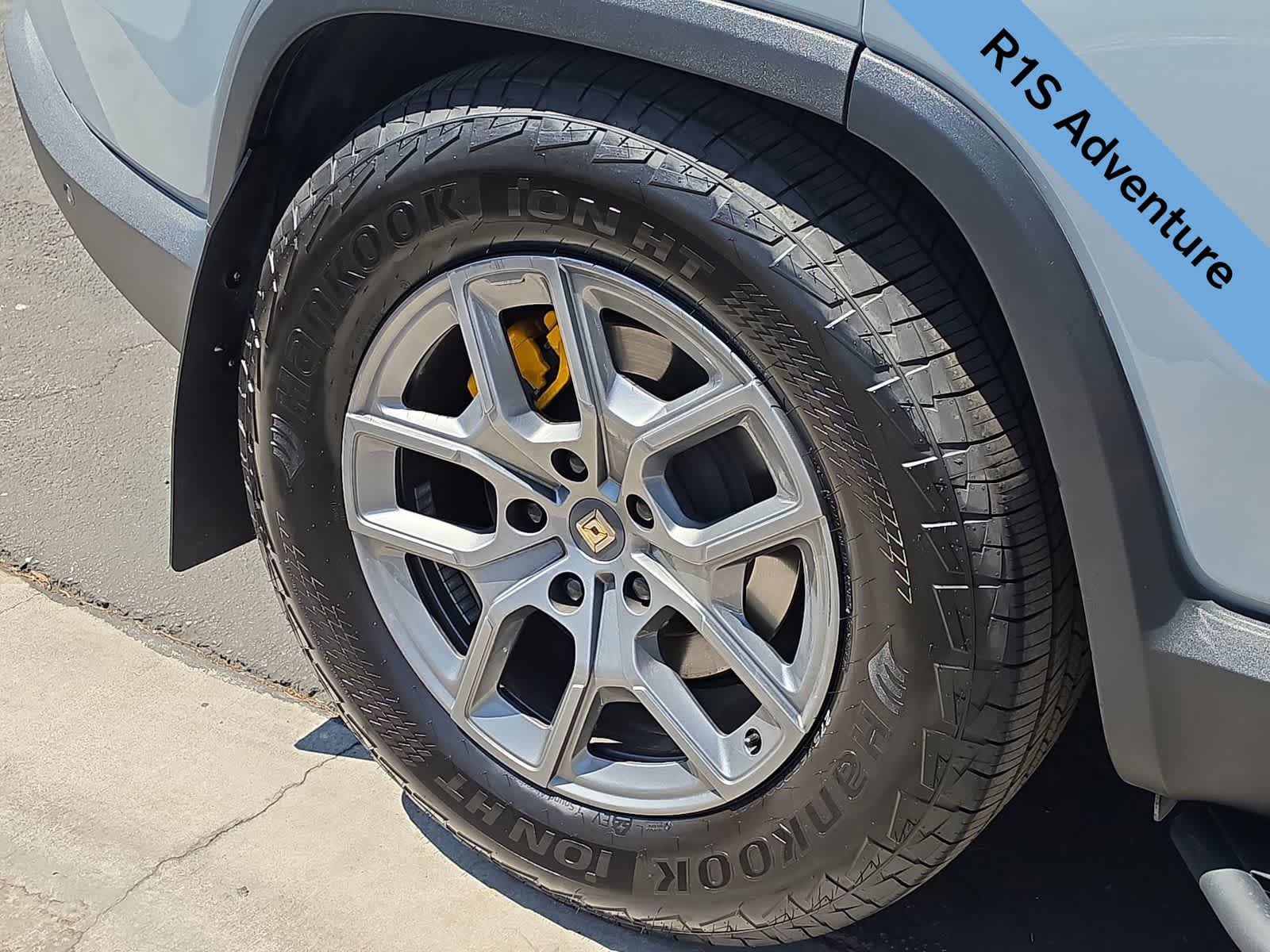 Used 2023 Rivian R1S Adventure Quad AWD/4WD image 12
