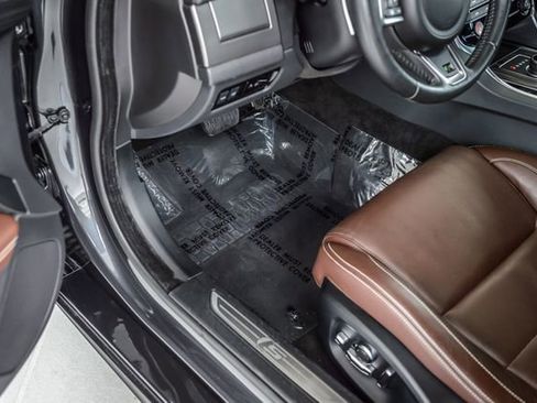 Used 2018 Jaguar XF S image 39