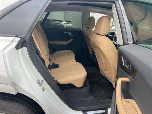 Certified 2025 Audi Q8 Premium w/ Black Optic Package image 31