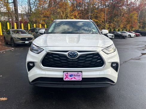 Used 2020 Toyota Highlander XLE image 14