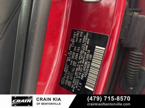 Used 2021 Hyundai Elantra SE FWD image 13