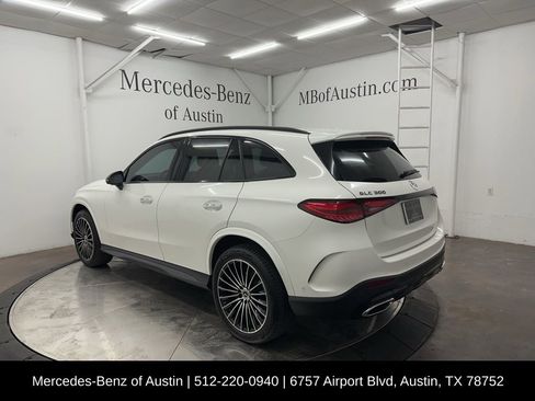 Certified 2026 Mercedes-Benz GLC 300 GLC 300 image 5