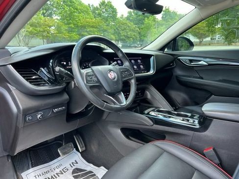 Used 2022 Buick Envision Essence w/ Technology Package II FWD image 11