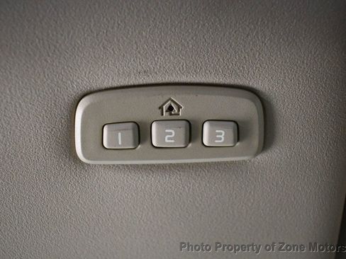 Used 2012 Volvo XC60 T6 R-Design image 45