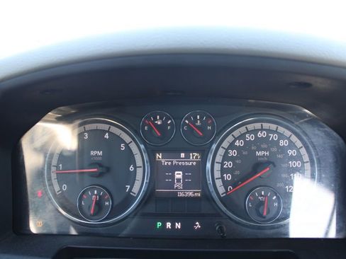 Used 2010 Dodge Ram 1500 Truck SLT image 24