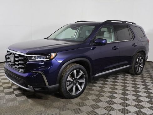 Used 2023 Honda Pilot Elite image 13