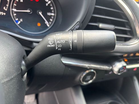 Used 2021 MAZDA MAZDA3 2.5 Turbo Sedan w/Premium Plus image 21