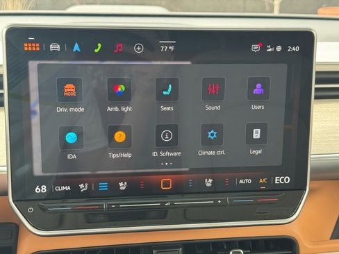 New 2025 Volkswagen ID. Buzz 1st Edition image 38