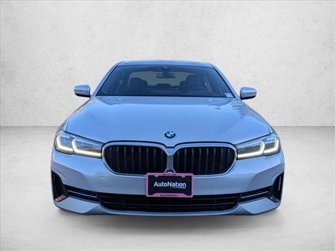 Used 2021 BMW 530i image 2