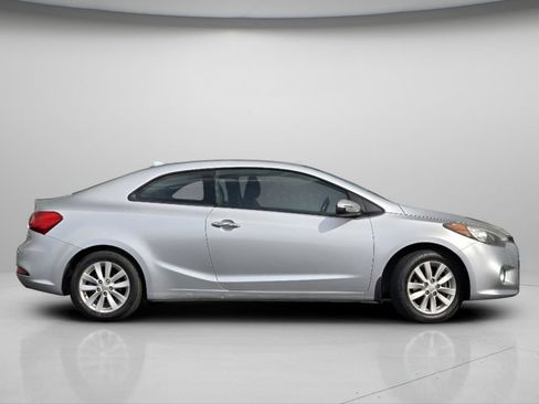 Used 2015 Kia Forte Koup EX FWD image 20