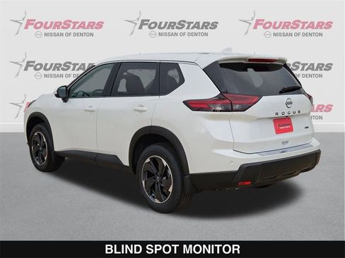 New 2026 Nissan Rogue SV image 7