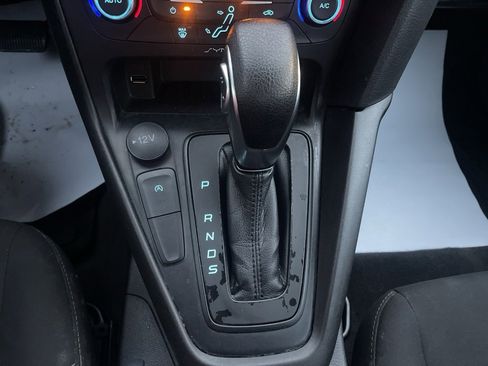 Used 2018 Ford Focus SE image 24