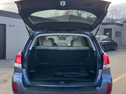 Used 2014 Subaru Outback 2.5i Limited image 23