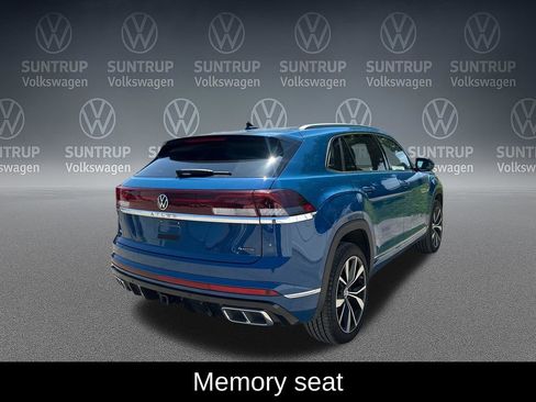Used 2025 Volkswagen Atlas Cross Sport SEL Premium R-Line AWD/4WD image 6