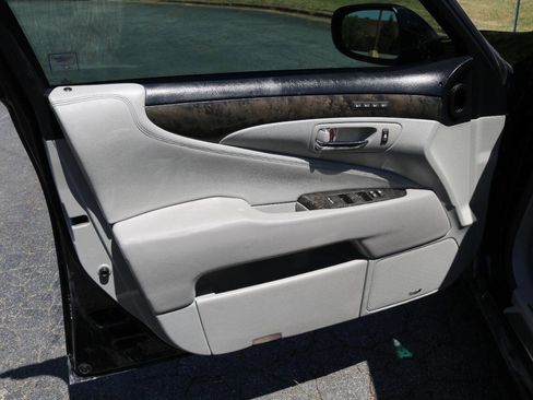 Used 2010 Lexus LS 460 image 63