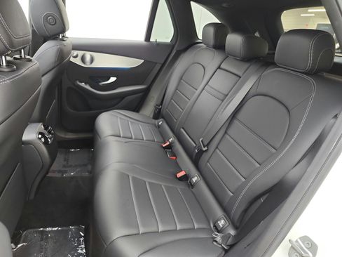 Used 2019 Mercedes-Benz GLC 300 4MATIC image 13