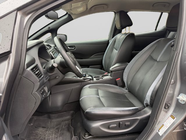 Used 2018 Nissan Leaf SL w/ SL Technology Package FWD image 10