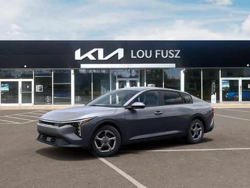 New 2026 Kia K4 LXS FWD image 3