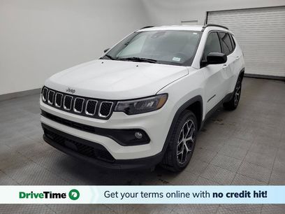 Used 2024 Jeep Compass Latitude