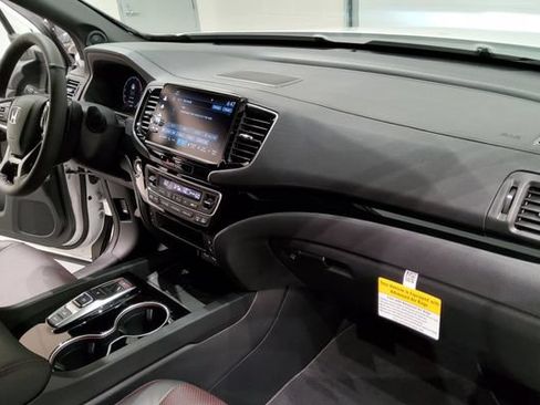 New 2026 Honda Ridgeline Black Edition image 18