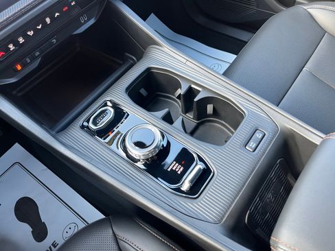 New 2026 Jeep Cherokee Limited image 23