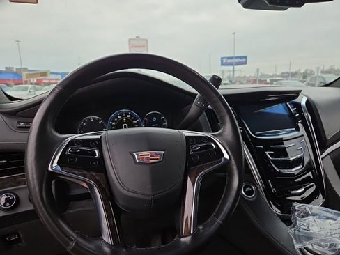 Used 2015 Cadillac Escalade ESV Platinum image 9